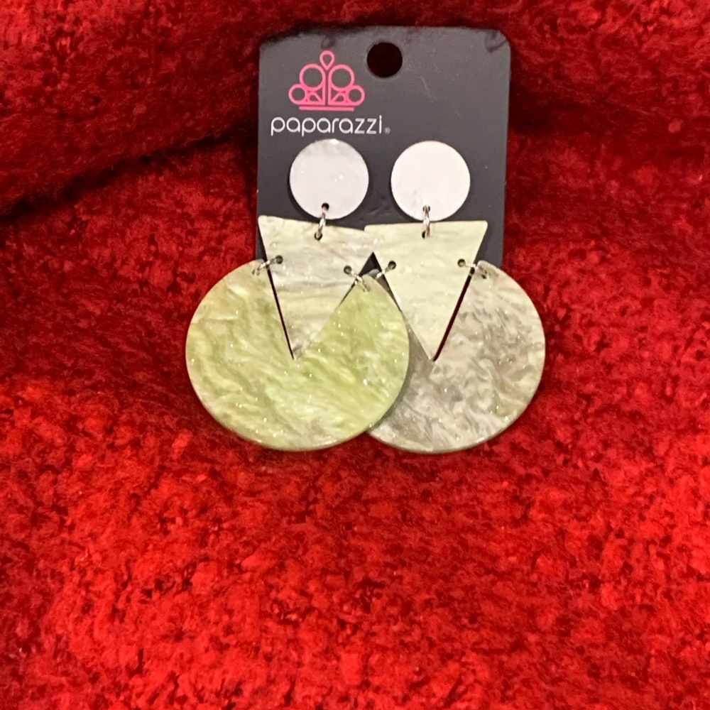 Paparazzi earrings